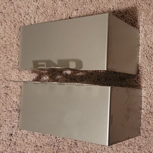 Metal Bookends - Picture 13 of 14